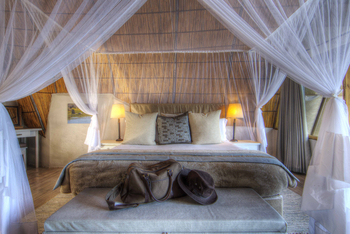 Okuti Camp: King Size Bed