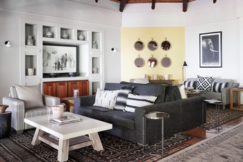 Sanctuary Chobe Chilwero Sanctuary Chobe Chilwero: Sofas