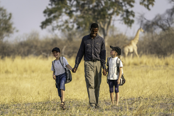 Savuti Camp Savuti Camp: Spezielle Walking Safari für Kinder