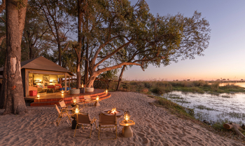 Shinde Footsteps Shinde Footsteps: Gemeinschaftszelt