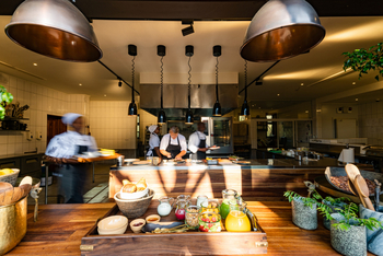 Singita Sasakwa Lodge: Interactive Kitchen