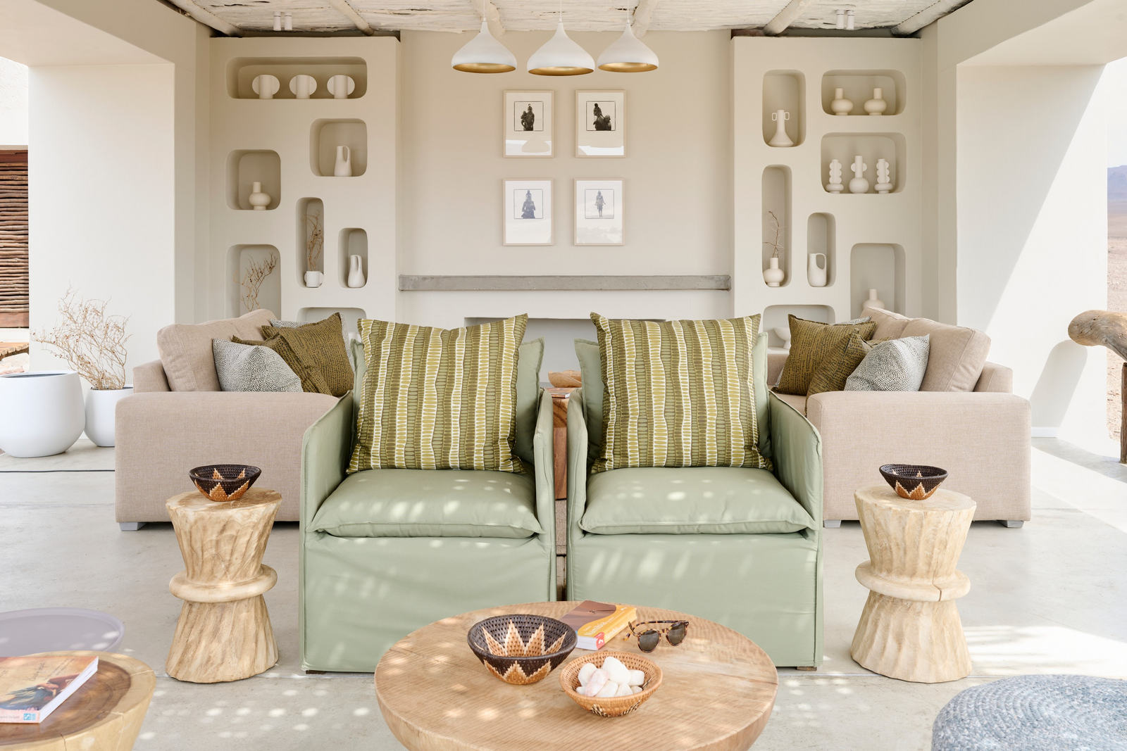 Sanctuary Okahirongo Elephant Lodge Sanctuary Okahirongo Elephant Lodge: Lounge