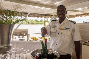 The Elephant Camp East: Wein