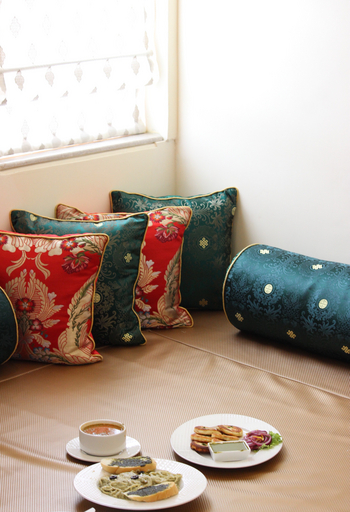 The Grand Dragon Hotel: Küche