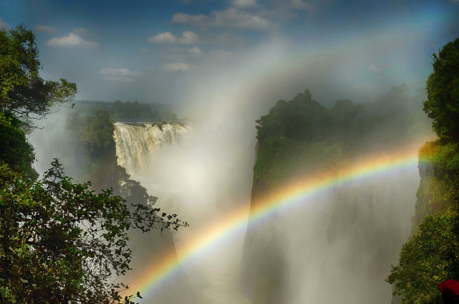 The Old House The Old House: Viktoriafälle