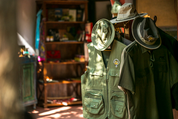 Kanha Jungle Lodge: Im Souvenirshop