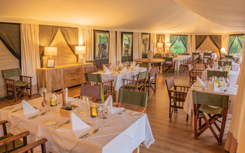 Little Governors' Camp Little Governors' Camp: Speisesaal