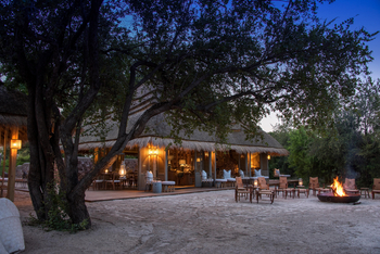 Mpala Jena Camp: Lagerfeuer