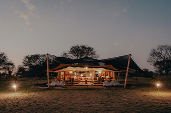 Wayo Serengeti Green Camp: Offenes Gemeinschaftszelt