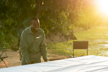 Ingwe Pan Camp: Guide Hilton