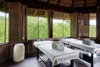 Sanctuary Chobe Chilwero Sanctuary Chobe Chilwero: Doppelmassagetisch