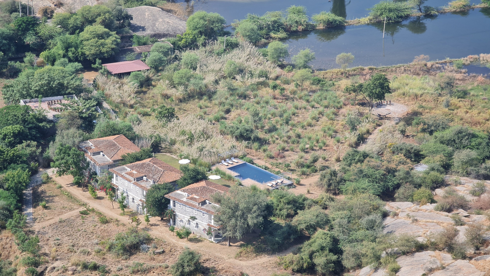 Amritara Jawai Sagar Amritara Jawai Sagar: Hotelpanorama