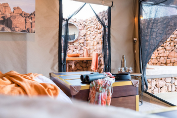 Camp Sossus: Bad und Veranda