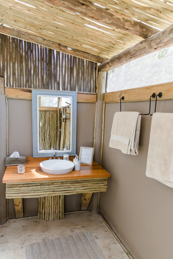 Khwai Guesthouse: Waschtisch