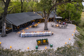 Machaba Camp: Gedeckter Tisch