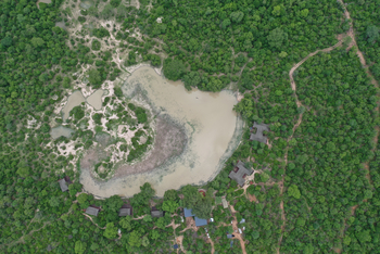 Molori Mashuma: Draufsicht