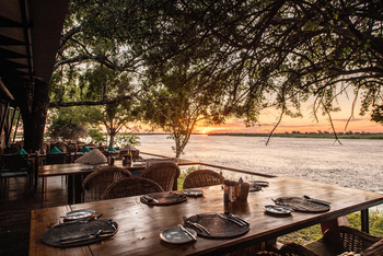 Zambezi Mubala Lodge: Untergehende Sonne