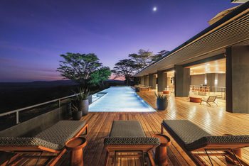 Elewana Serengeti Explorer: Lap Pool