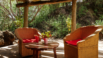 KIA Lodge: Lounge mit Begrüßungsgetränk
