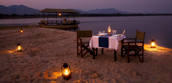 Old Mondoro Camp: Private River Dinner