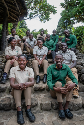 Volcanoes Mount Gahinga Lodge: Nationalparkhüter