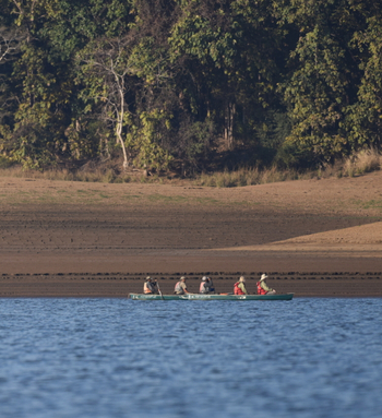 Forsyth Lodge Forsyth Lodge: Kanusafari