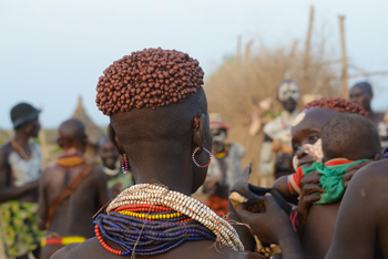 Lale's Camp: Stammeskultur - Kara