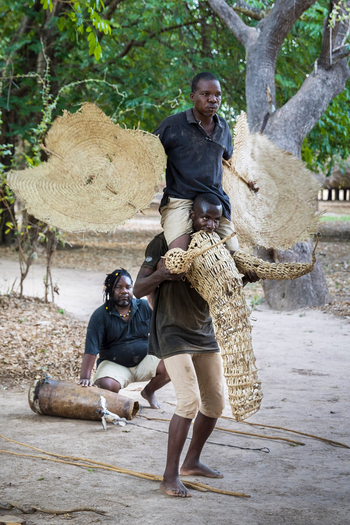 Time + Tide South Luangwa Time + Tide South Luangwa: Seka-Tanz