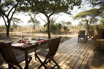 Chada Katavi Camp: Frühstück auf dem Deck