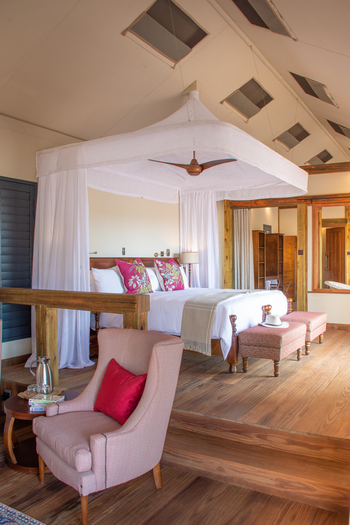 Kwara Camp Kwara Camp: Gästezelt auf zwei Ebenen