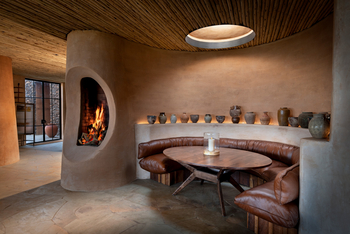 andBeyond Suyian Lodge: Esstisch