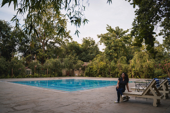 Bandhav Vilas: Am Pool