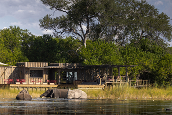 Duma Tau Camp Duma Tau Camp: Elefanten vor dem Spa