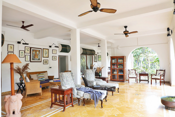 Jim's Jungle Retreat: Library