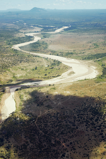 Laba Jongomero: Fluss Vogelperspektive