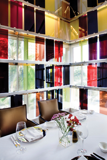 The Oberoi Mumbai: Vetro Restaurant