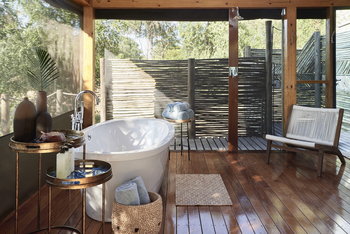 Victoria Falls River Lodge Victoria Falls River Lodge: Family Luxury Tent