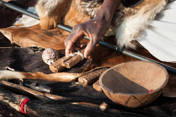 Ivory Safari Lodge Ivory Safari Lodge: Bushman Equipment