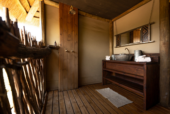 Motswiri Hideaway: Waschtisch