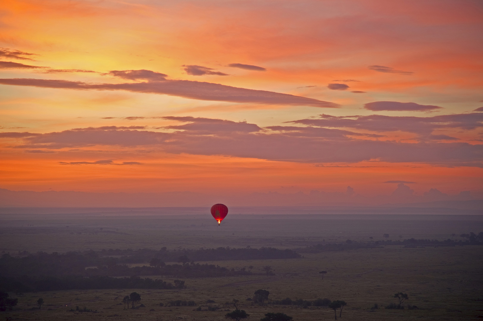 Sanctuary Olonana Sanctuary Olonana: Ballonfahrt über der Mara