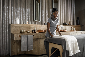 Singita Kwitonda Lodge: Wellness Room