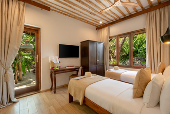 Zanzibar White Sand Luxury Villas: Cinnamon Family Room