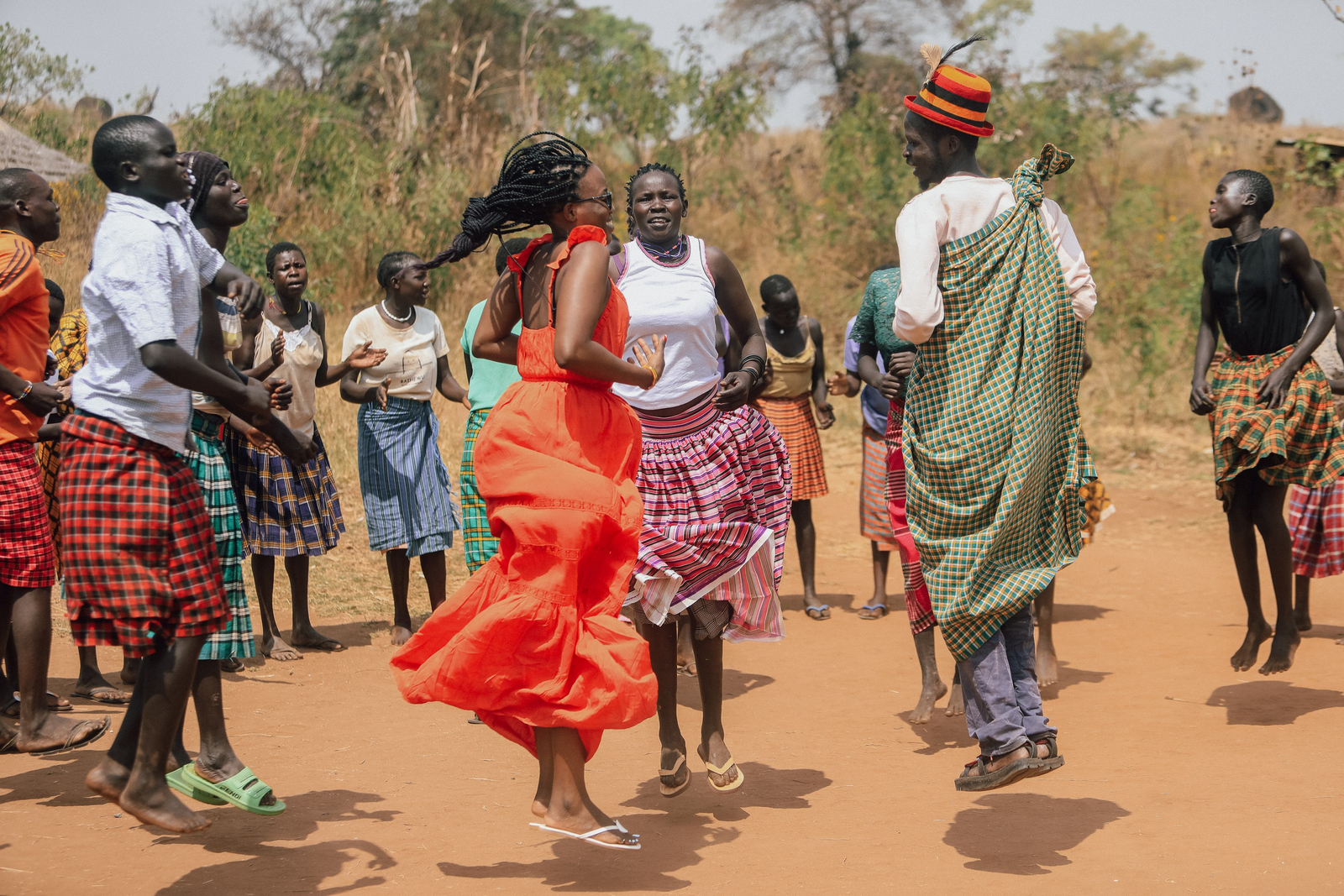 Adere Safari Lodge Adere Safari Lodge: Besuch bei den Karamojong