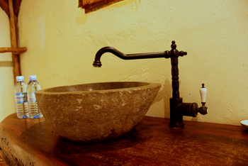 Enjojo Lodge: Waschbecken