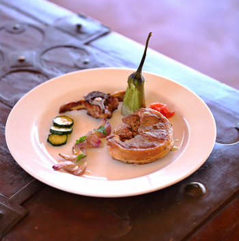 Saruni Rhino Camp: Lamm mit Aubergine