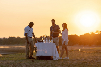 Time + Tide South Luangwa Time + Tide South Luangwa: Sundowner