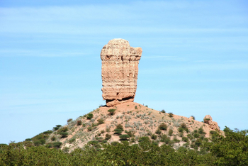 Ugab Terrace Lodge: Fingerklippe