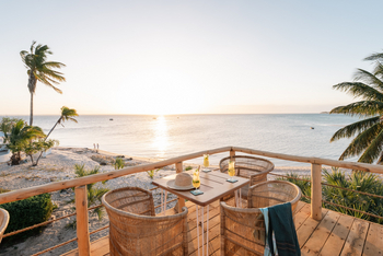 Azura Marlin Beach: Essbereich mit Ausblick