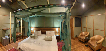 Ndhovu Safari Lodge: Interior Lion Suite