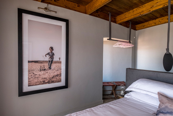 The Desert Grace: Garderobe